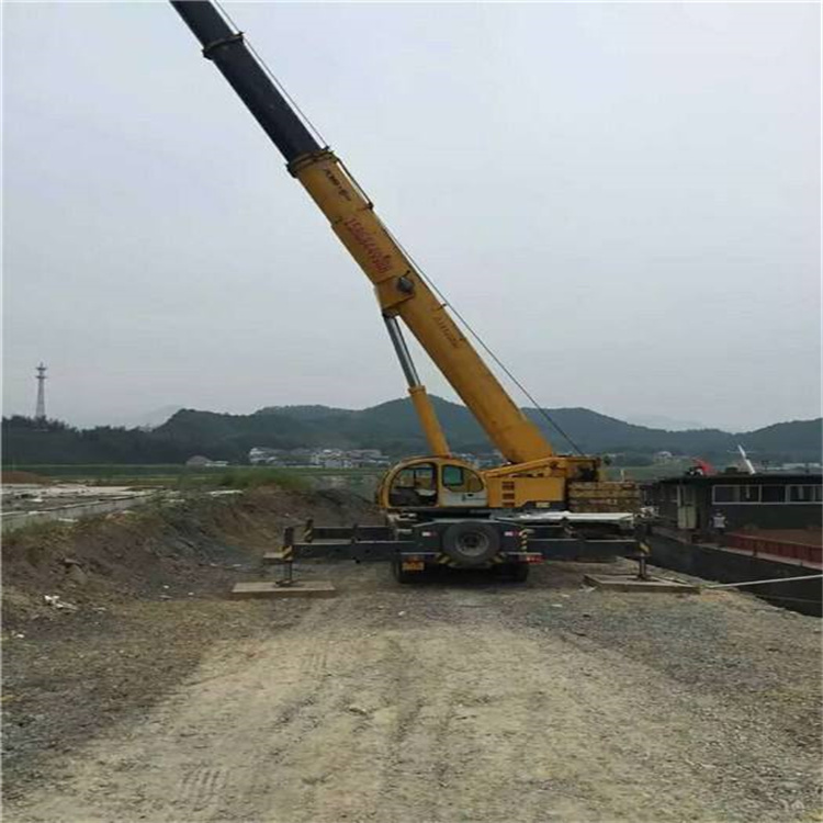 高唐重型吊车租赁费用